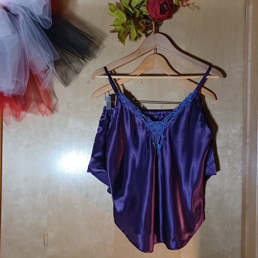 KATHRYN VINTAGE 2PC Purple Camisole and Shorts Set_Size Medium